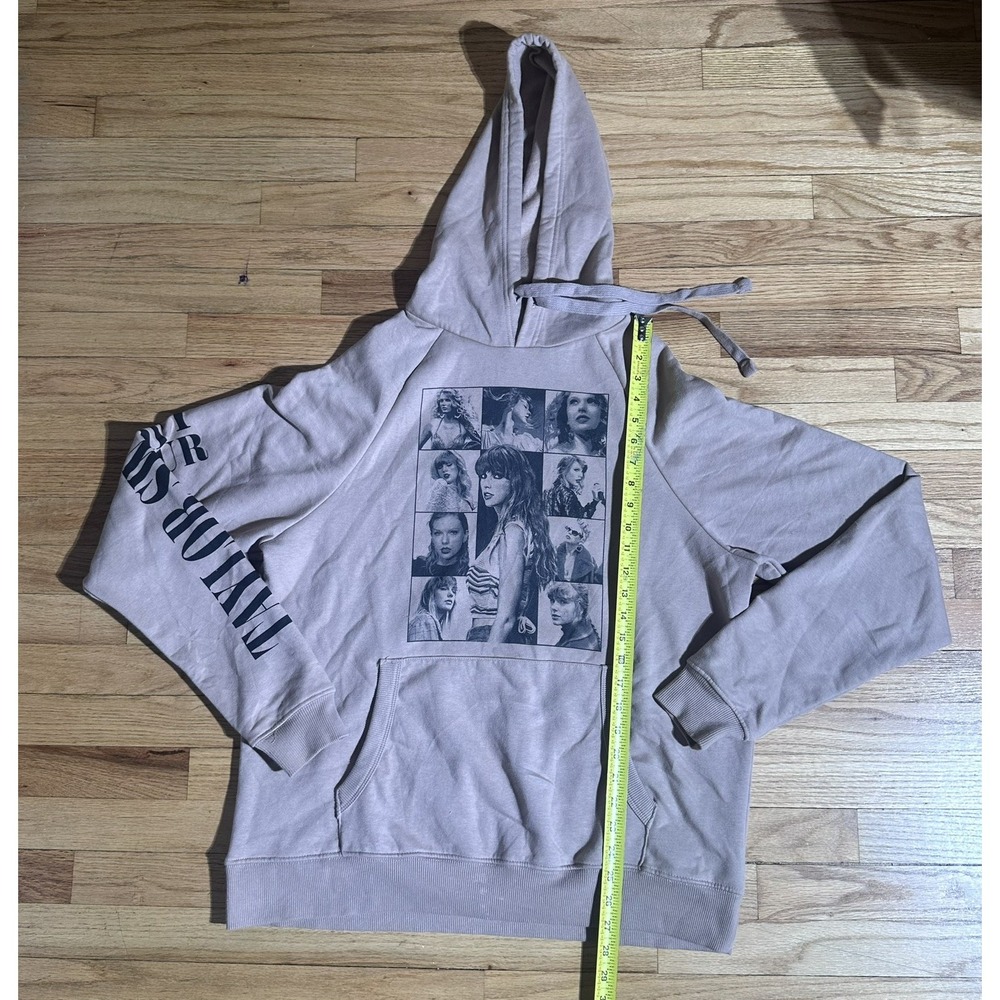 Taylor Swift The Eras Tour Official Merchandise Pullover Hoodie OVERSIZED Sz XS